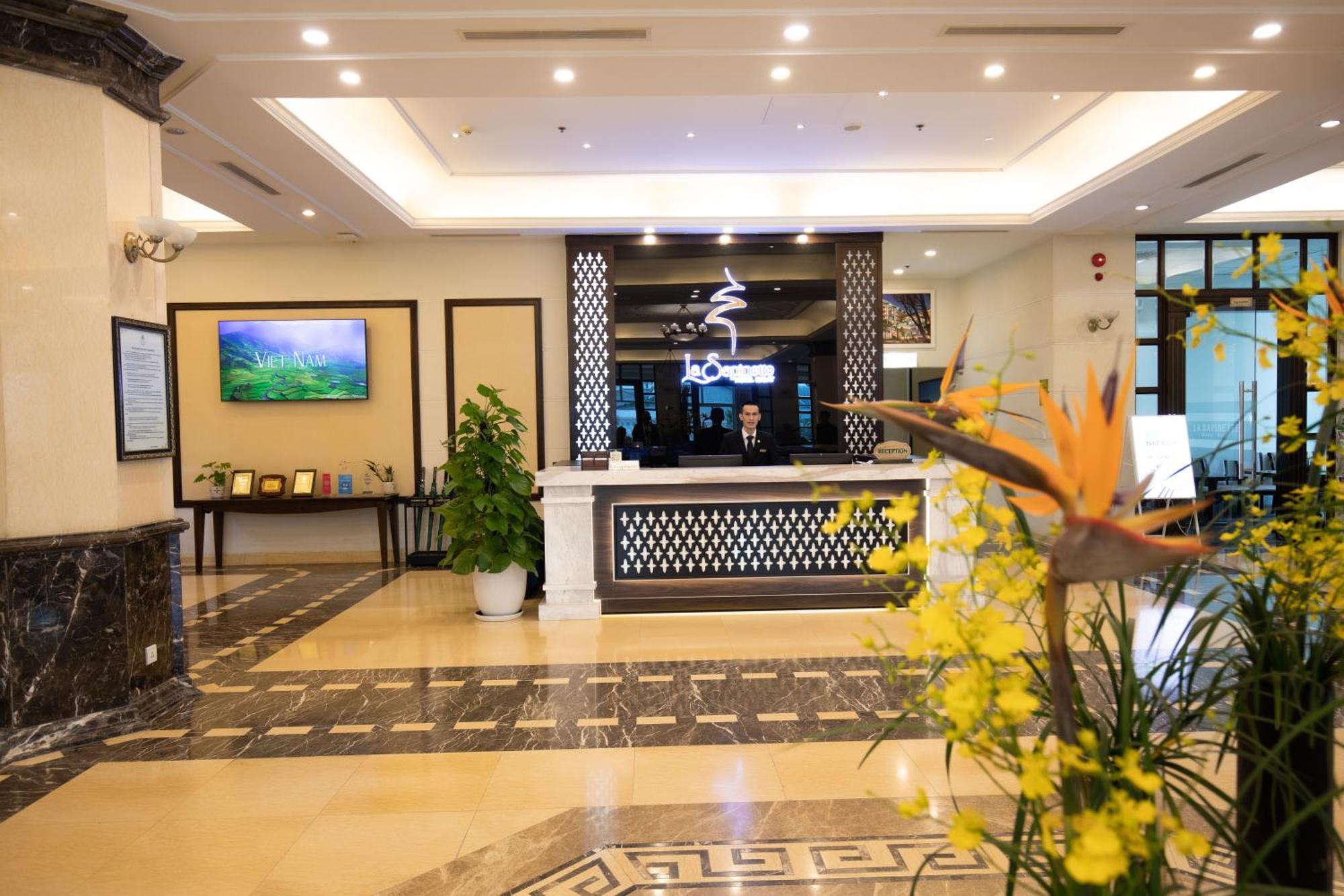La Sapinette Hotel Dalat Bagian luar foto