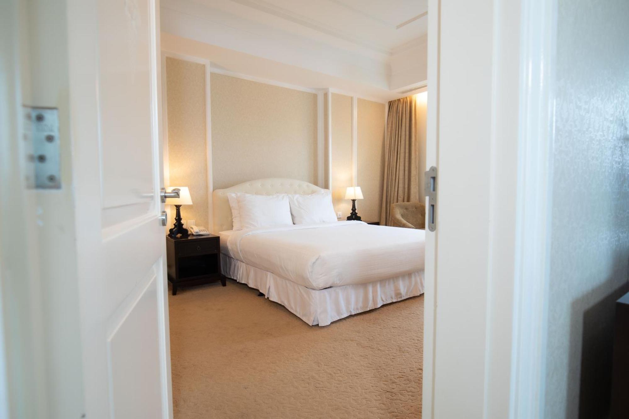 La Sapinette Hotel Dalat Bagian luar foto
