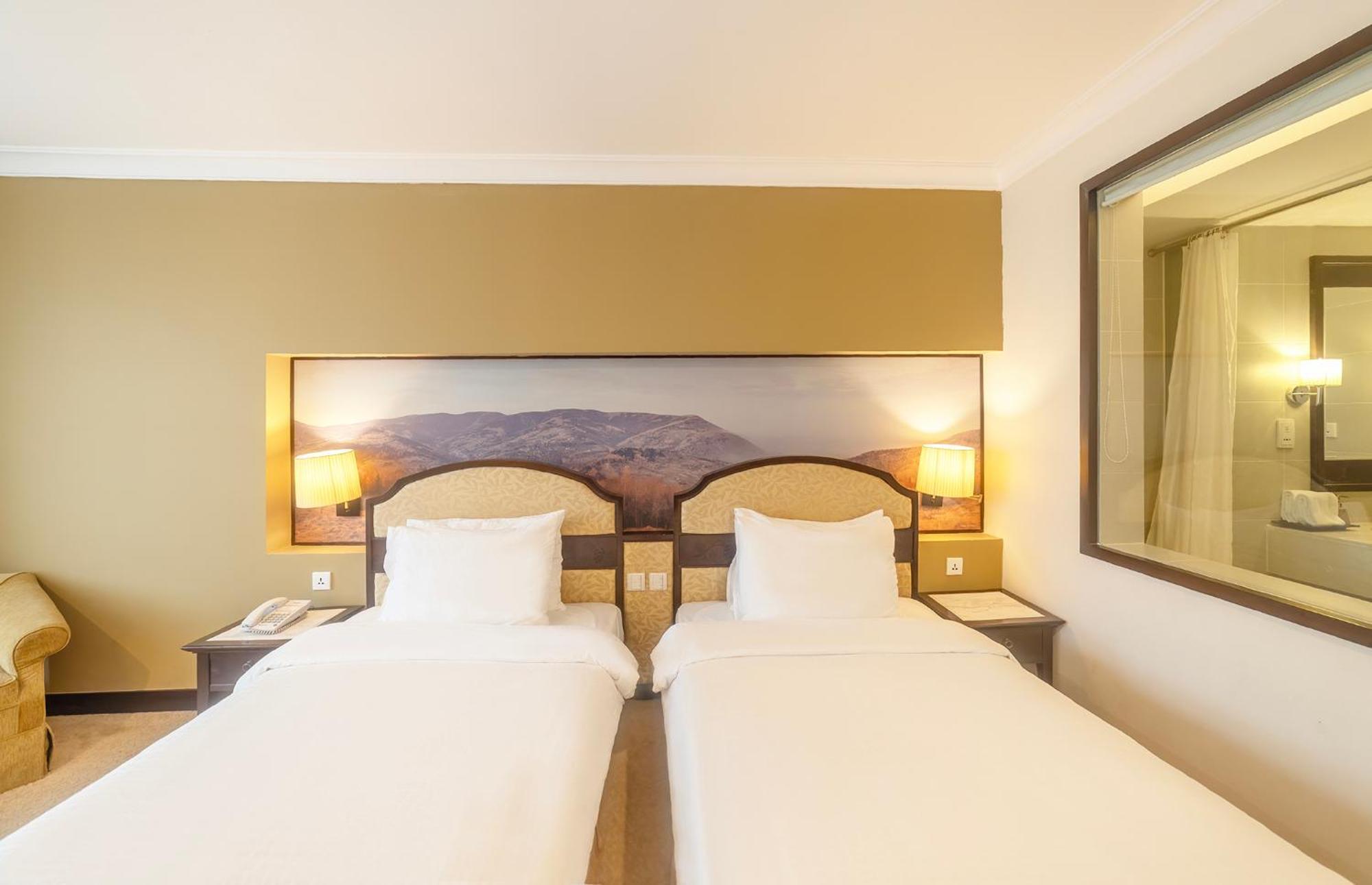 La Sapinette Hotel Dalat Bagian luar foto